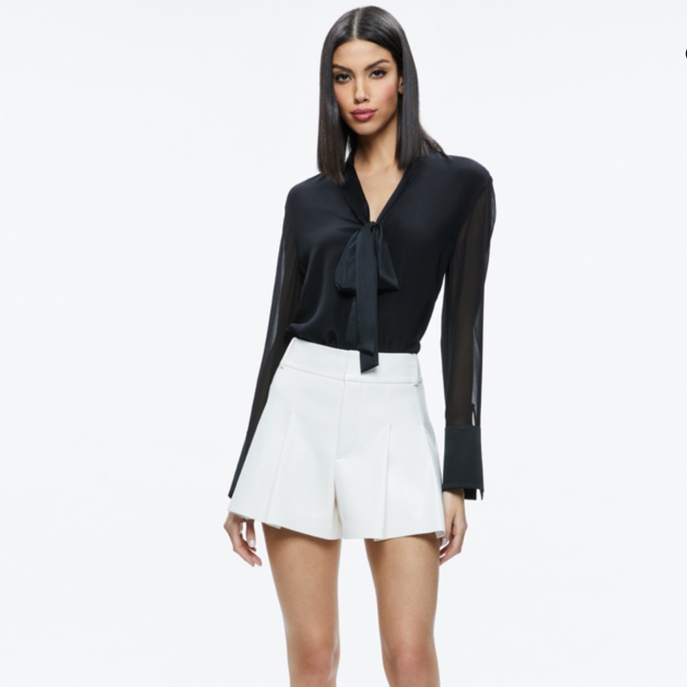 Alice and Olivia SCARLET HIGH RISE VEGAN LEATHER FLUTTER SHORTS